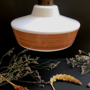 H26 מנורה וינטאג' חום/לבן